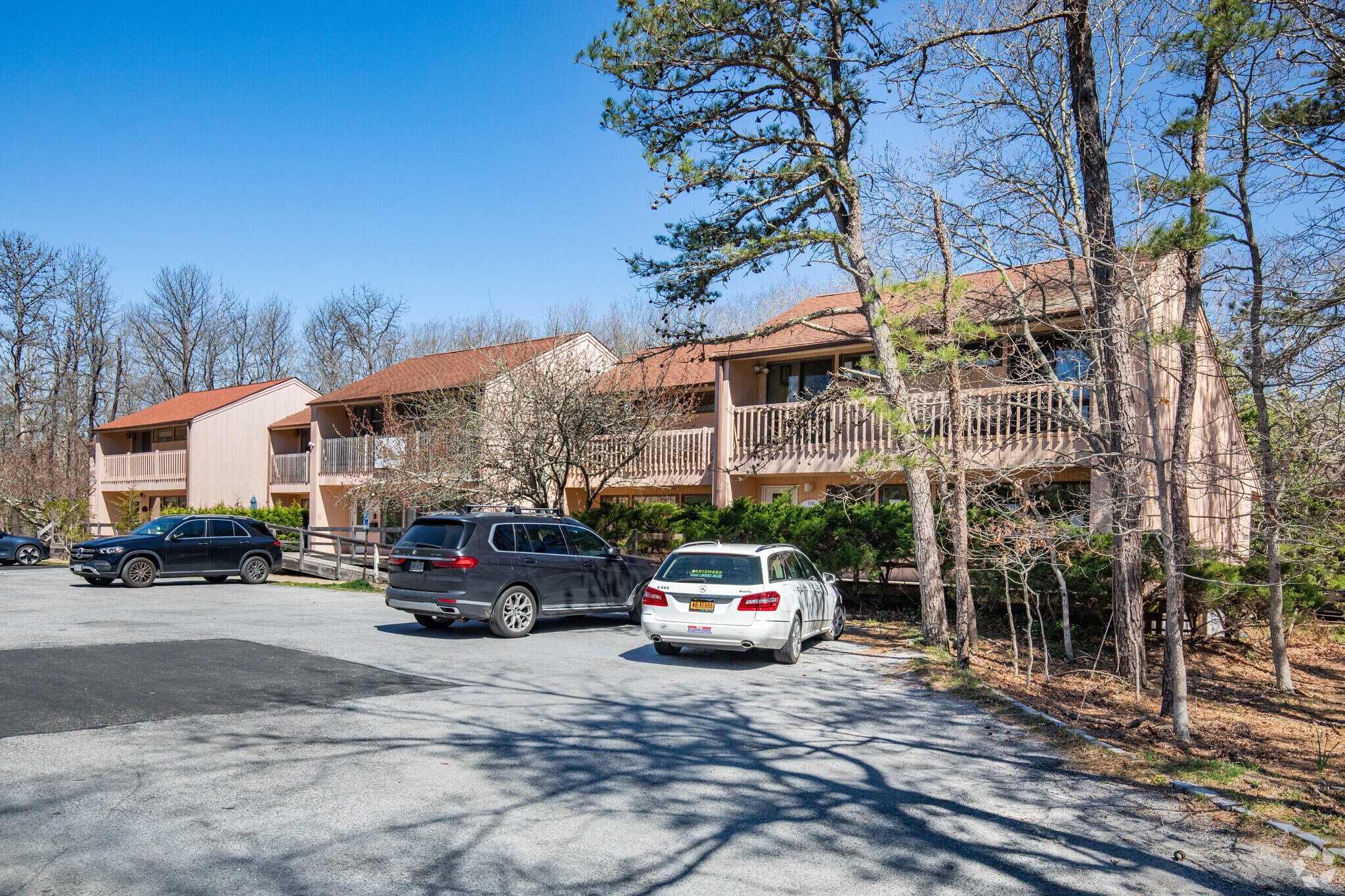16 Goodfriend Dr, East Hampton, NY for Rent