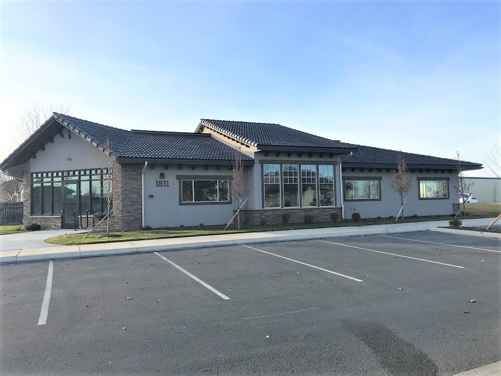 1831 E Overland Rd, Meridian, ID for Sale