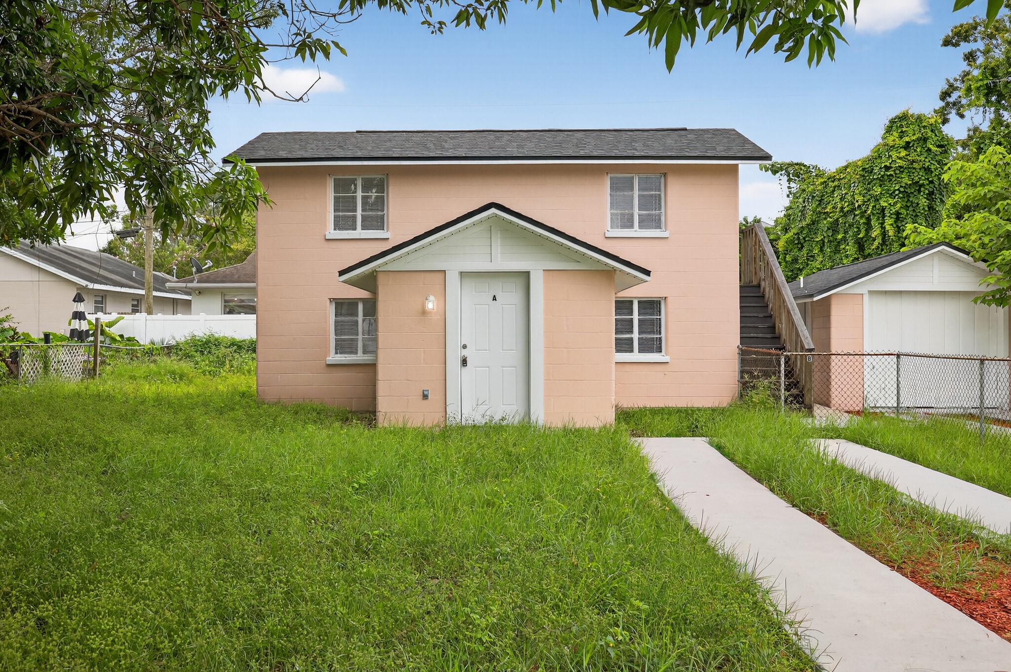2710 53rd Ave N, Saint Petersburg, FL for Sale
