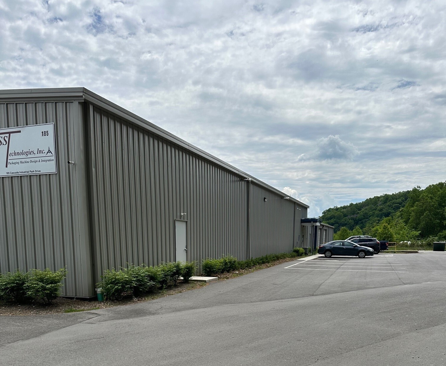 185 Cascade Industrial Park, Pembroke, VA for Rent