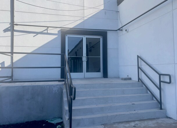 11618 Harry Hines Blvd, Dallas, TX for Rent