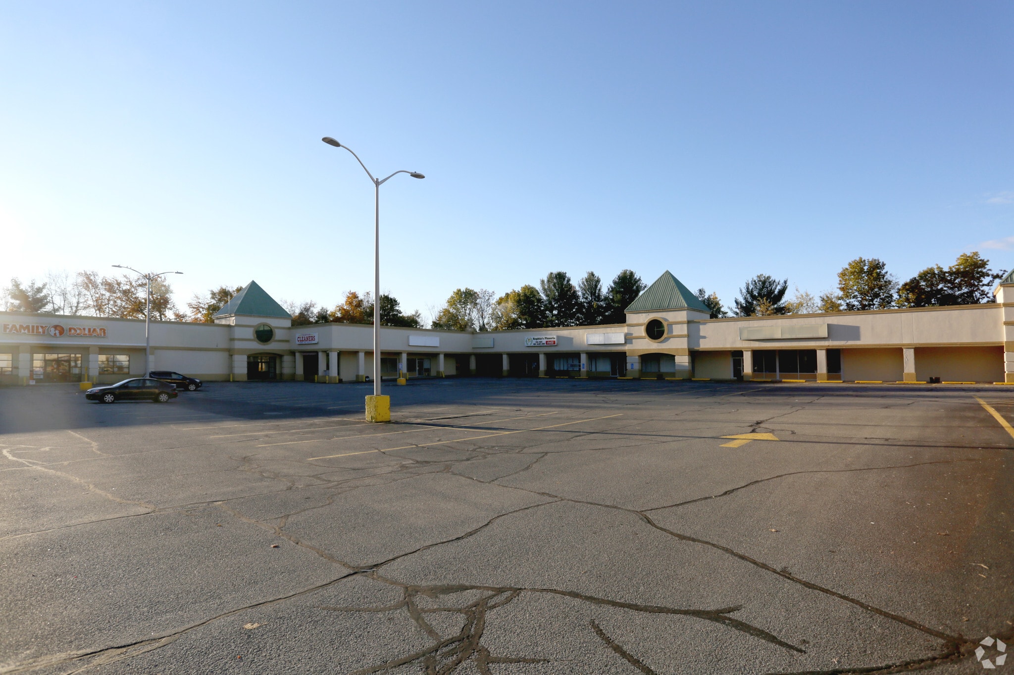 222 Main St, Townsend, MA for Sale