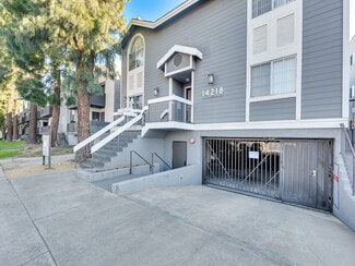 Van Nuys, CA Apartments - 14218 Victory Blvd