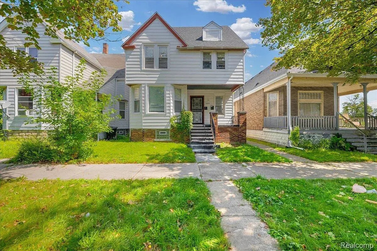 3682 Field St, Detroit, MI for Sale