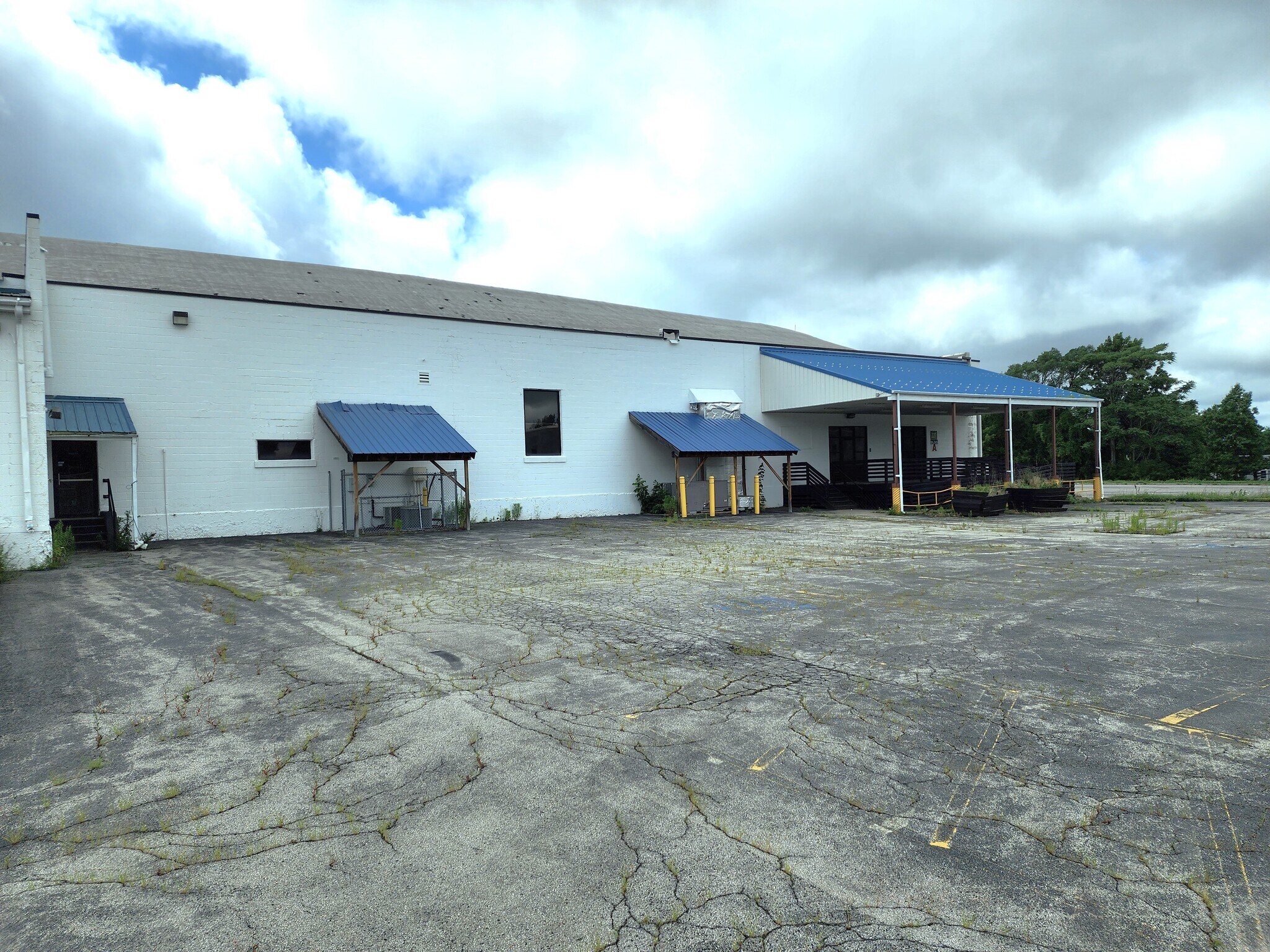 225-227 East Ave, Albion, NY for Rent