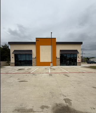 Justin, TX Retail - 914 W 1st St Justin, TX Retail - 914 W 1st St