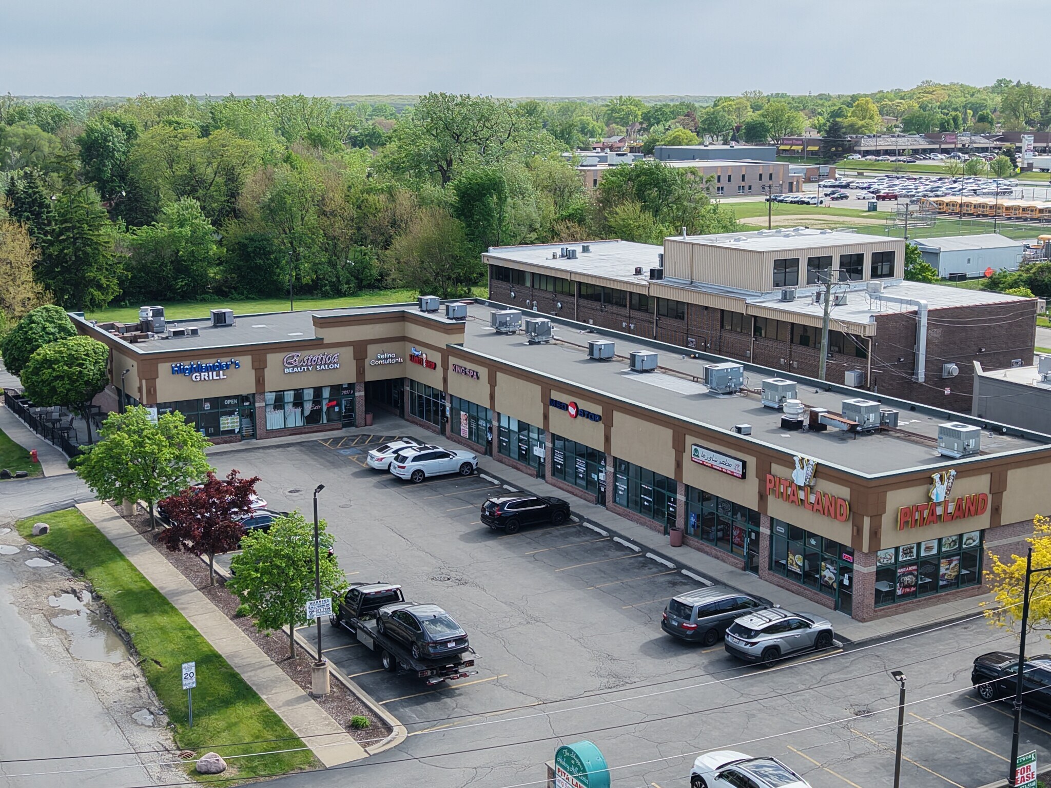 7831 W 95th St, Hickory Hills, IL for Rent