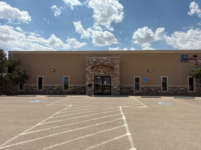 650 S John Ben Shepperd Pky, Odessa, TX for Sale
