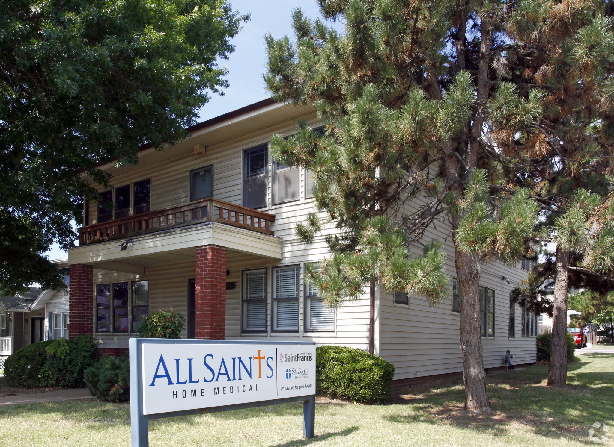 1704 S Utica Ave Tulsa, OK 74104 Office Property for Lease on