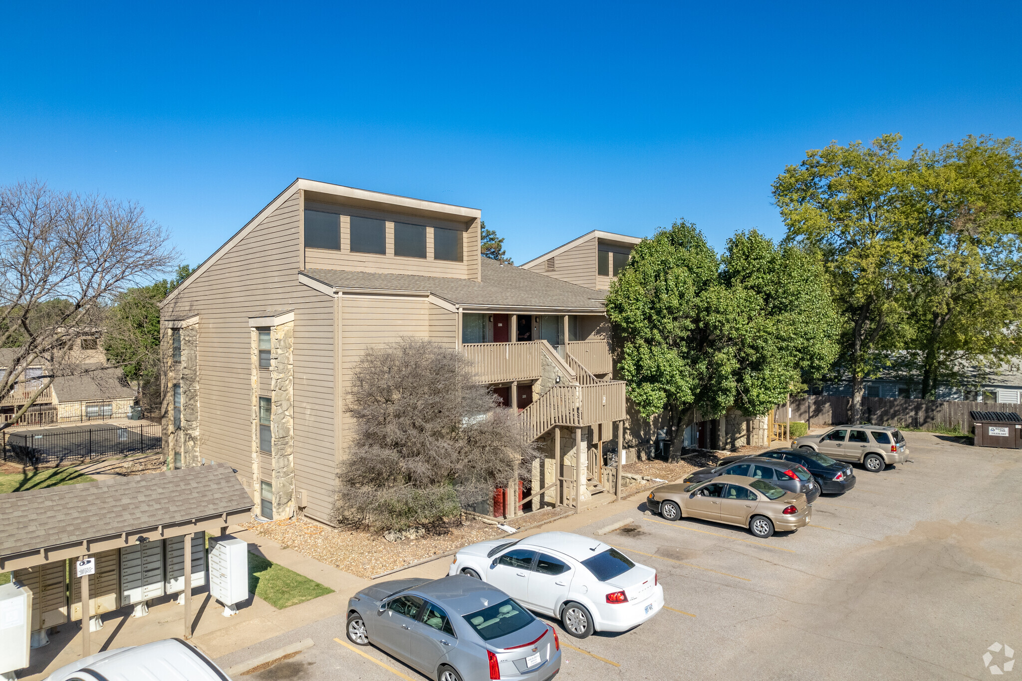 3600 W Kellogg Dr, Wichita, KS for Sale