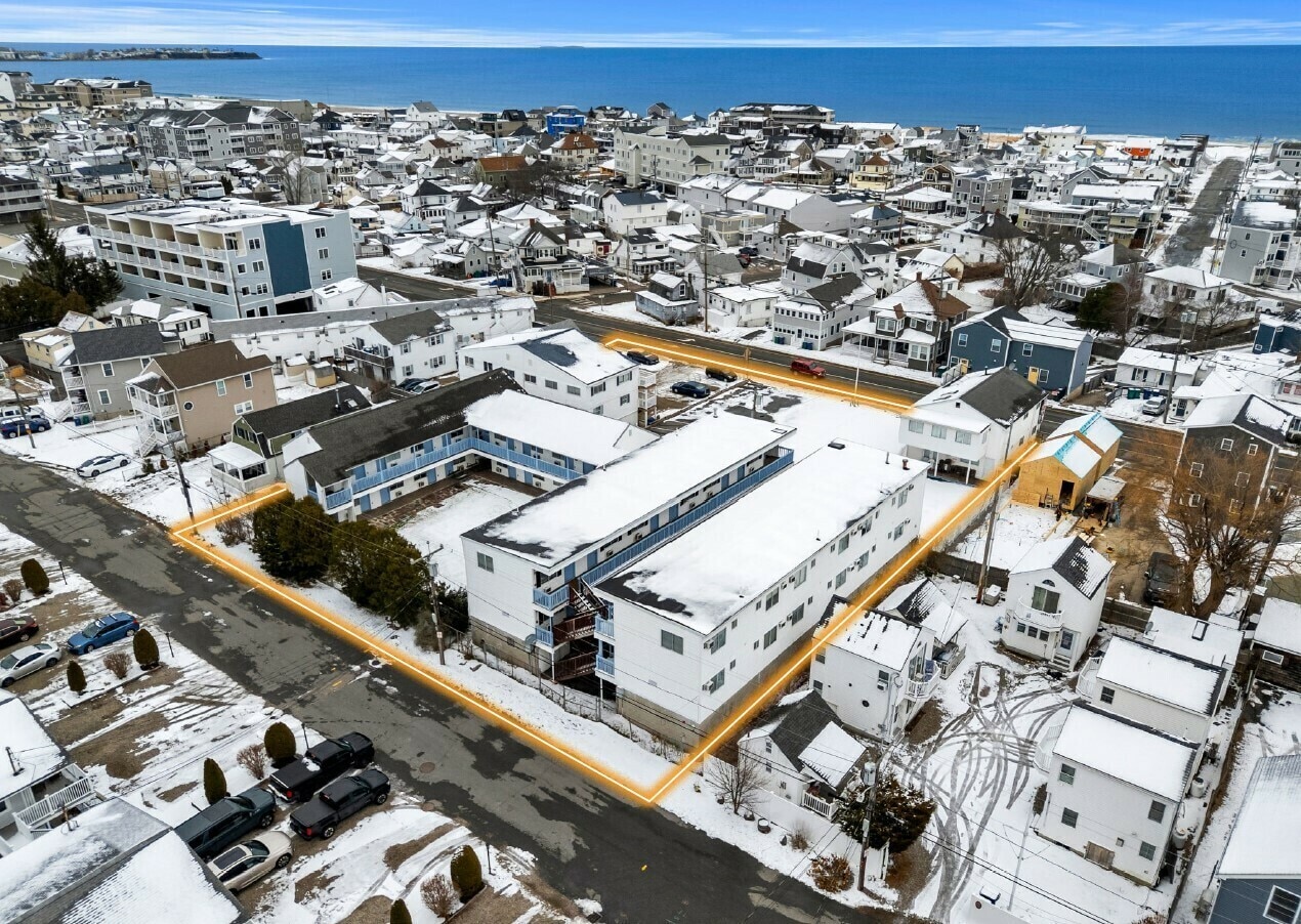 198 Ashworth Ave, Hampton, NH for Sale