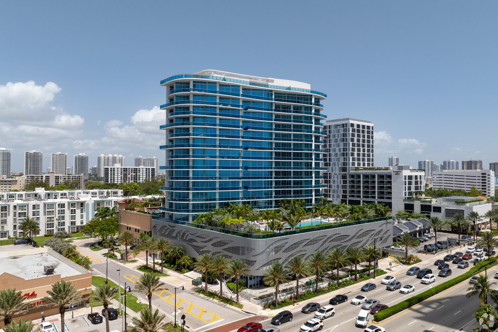 17550 Collins Ave, North Miami Beach, FL for Sale