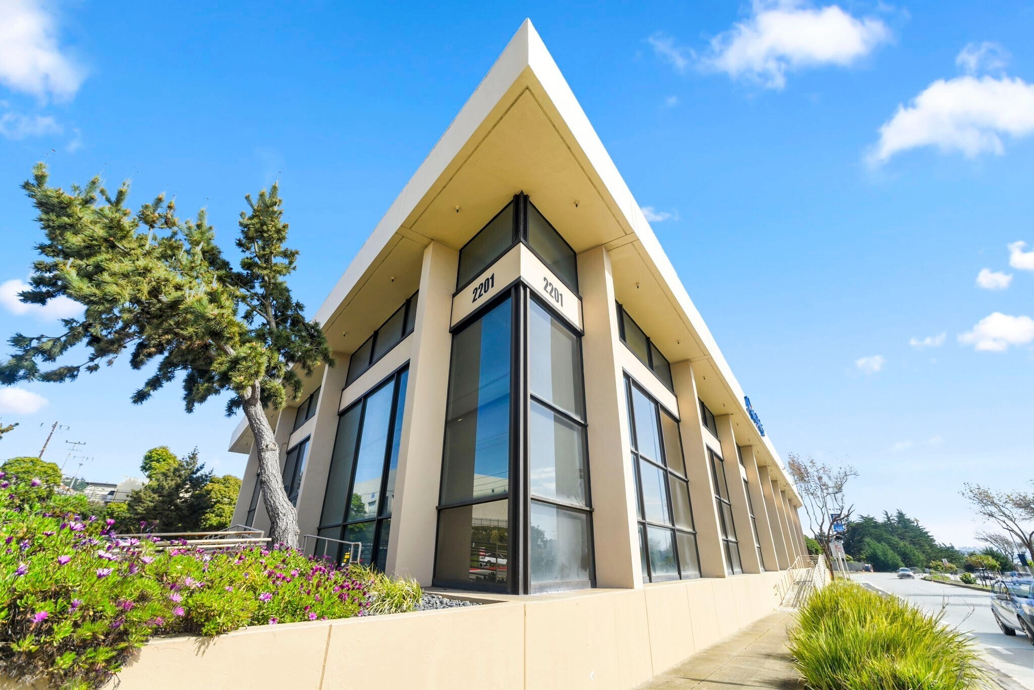 2201 Junipero Serra Blvd, Daly City, CA for Rent