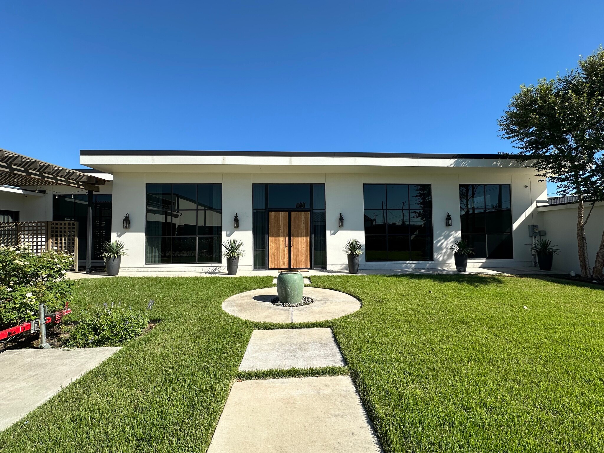 4775 Memphis St, Dallas, TX for Sale