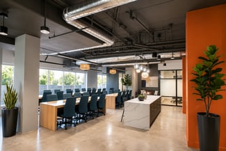 Woodland Hills, CA Coworking Space - 6262 Glade Ave