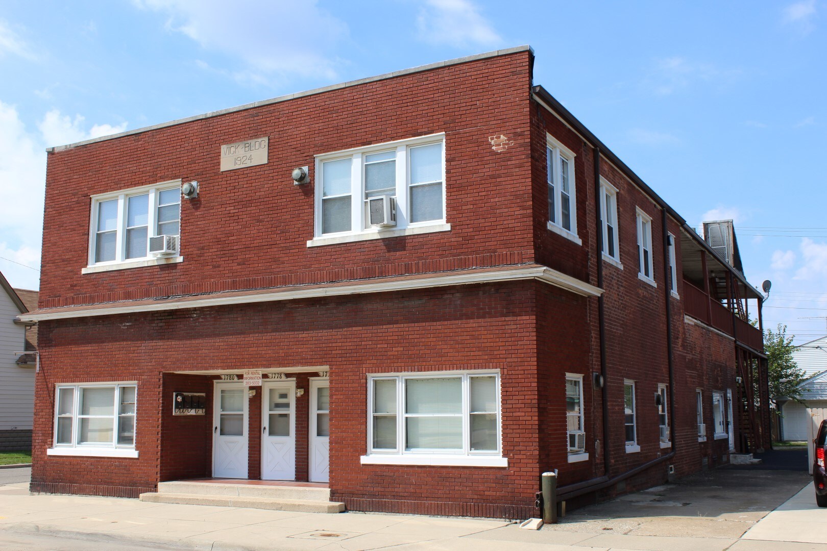 1776 2nd St Wyandotte, MI 48192 MultiFamily Property for Lease on