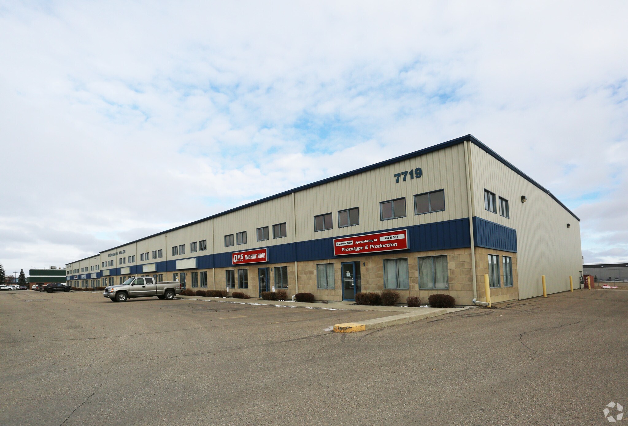 7719 Edgar Industrial Dr, Red Deer, AB for Rent