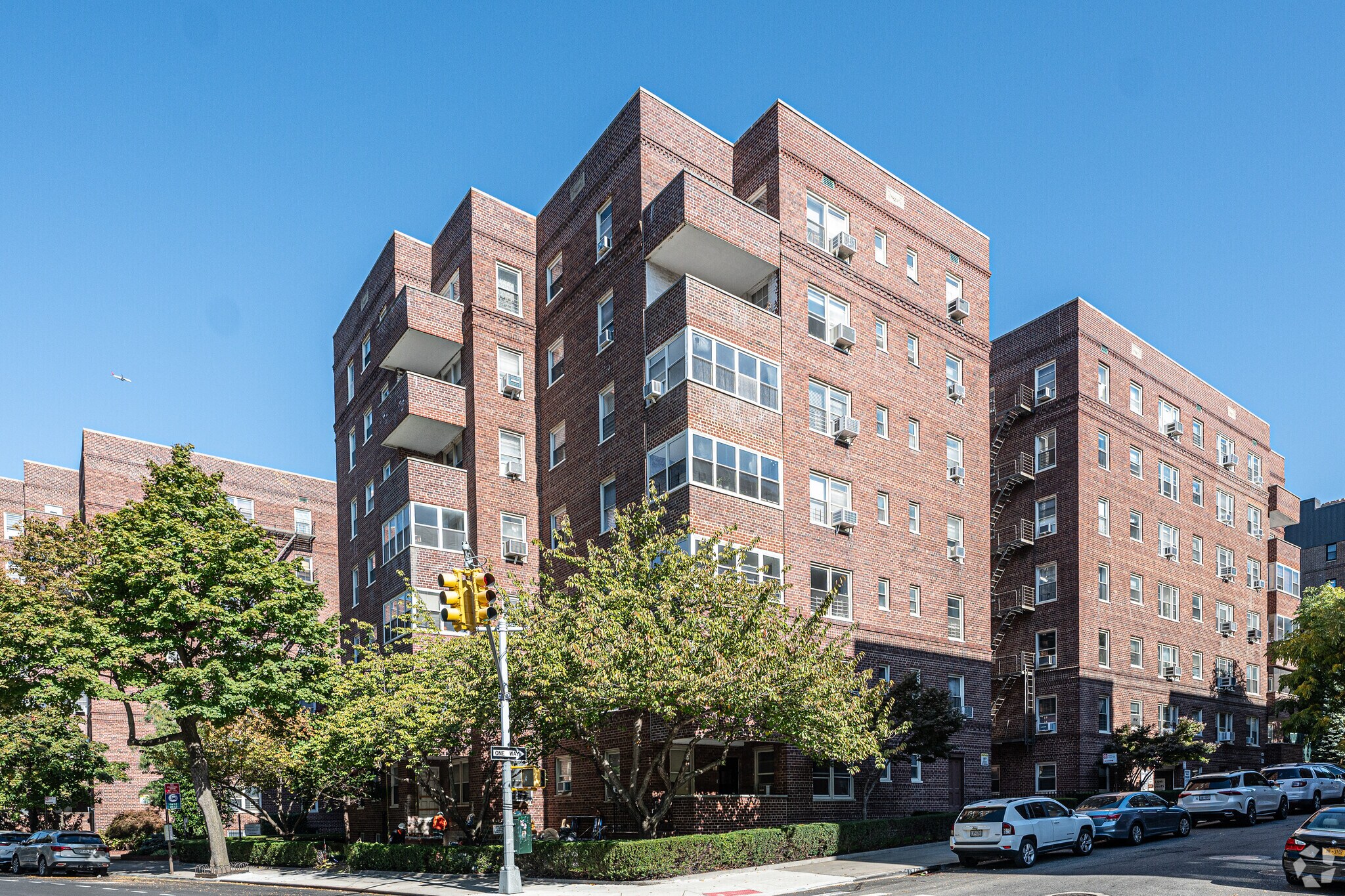 6861 Yellowstone Blvd, Flushing, NY for Sale