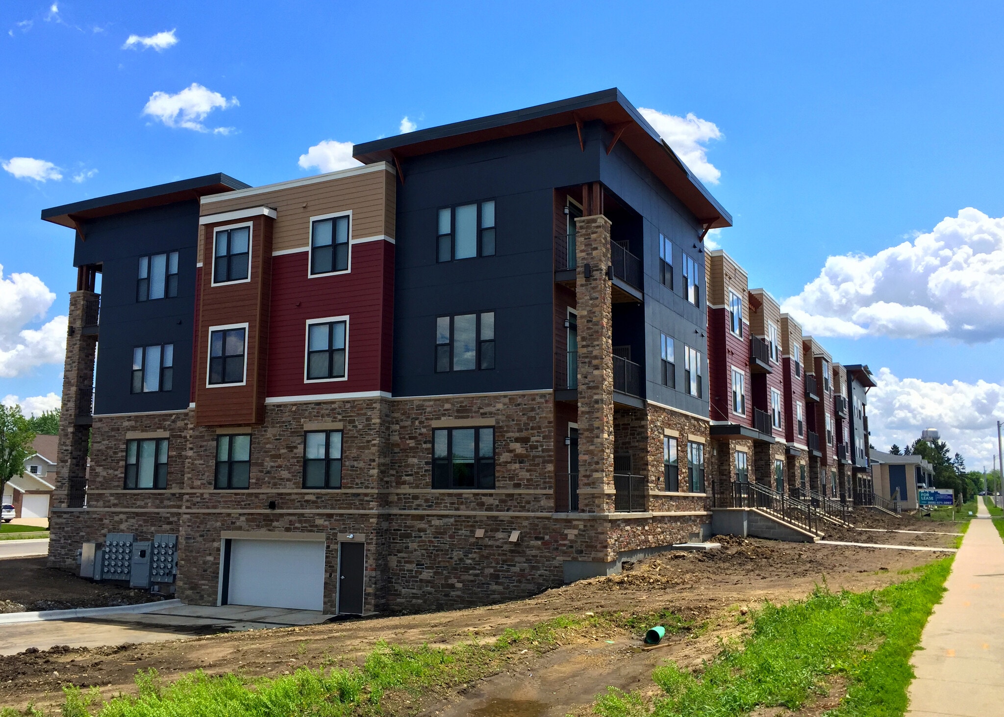 1240-1270 Stonewood Xing, Sun Prairie, WI for Rent