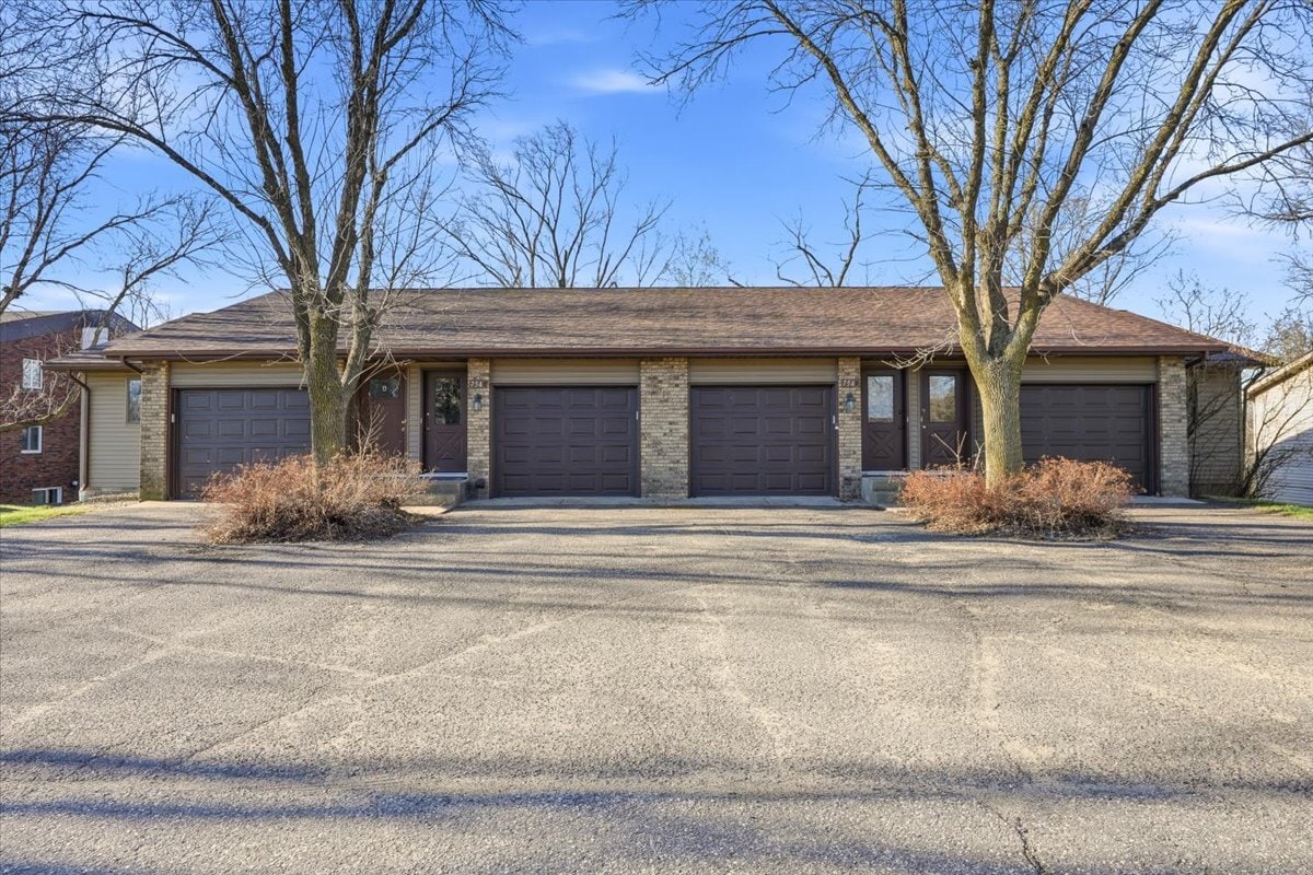 754 E 11th St, New Richmond, WI for Sale