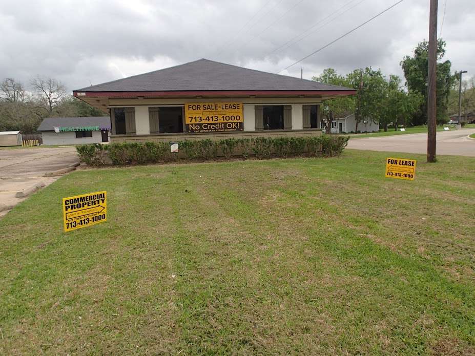 2302 N Richmond Rd, Wharton, TX for Rent