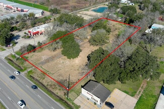 Pearland, TX Commercial Land - 8013 W Broadway St