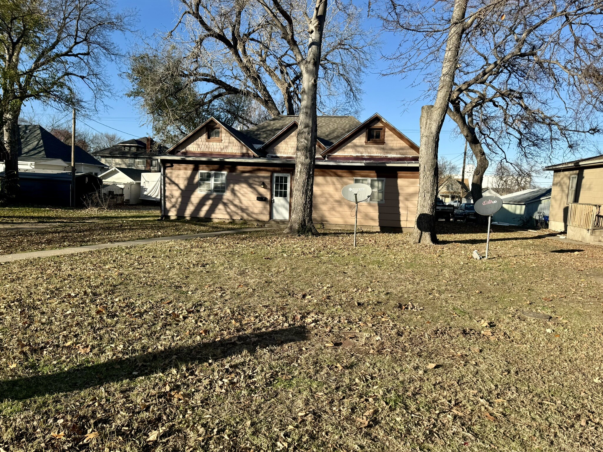 115 E 9th St, Concordia, KS for Sale