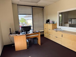 Van Nuys, CA Retail - 16430-16438 Vanowen St