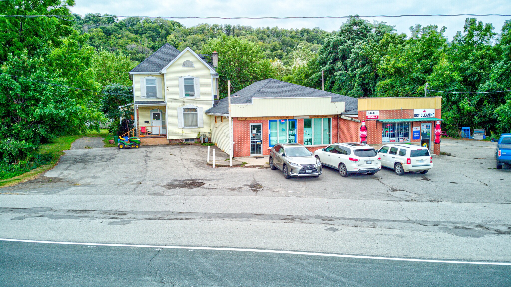 407-409 Main St W, Grimsby, ON for Sale