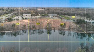 3220 N Evergreen Dr NE