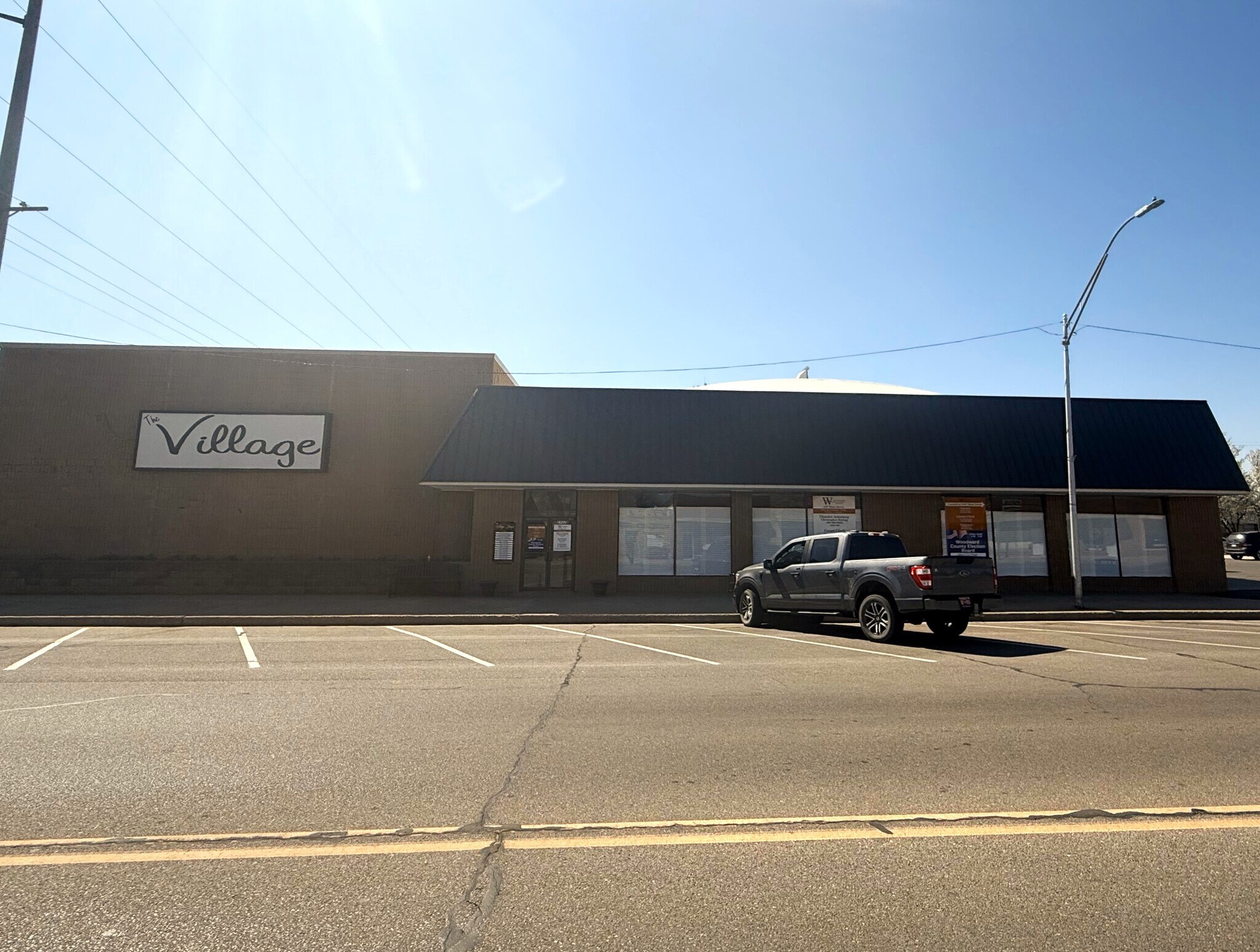 1107 Main St, Woodward, OK for Sale