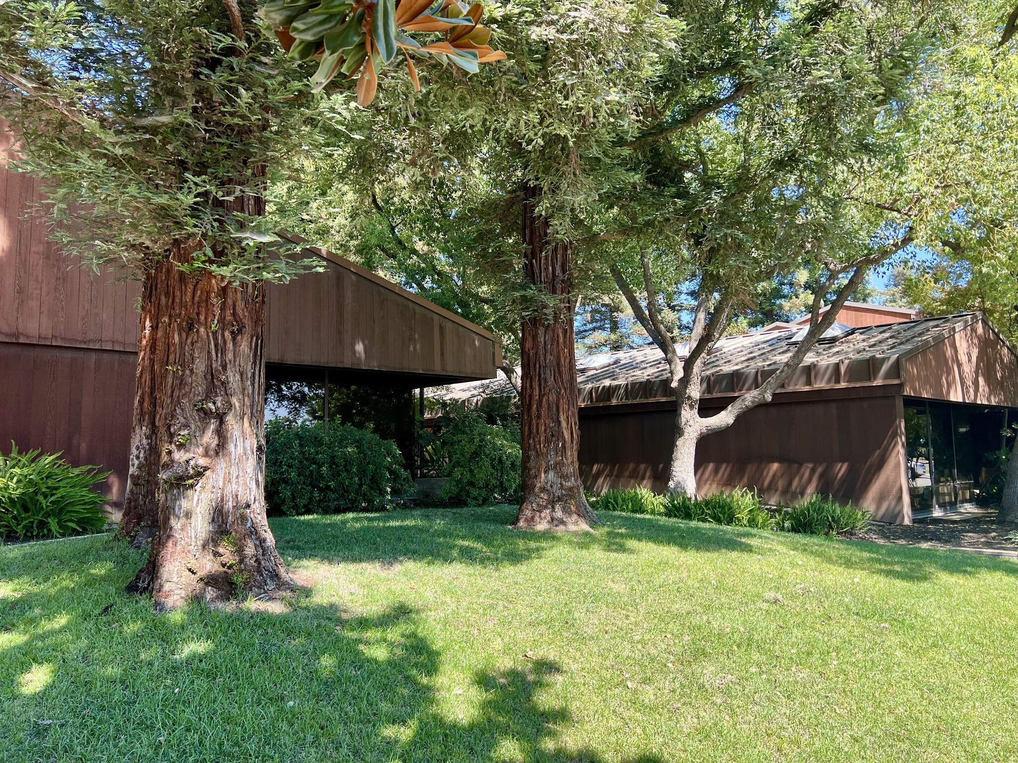 2019 Westwind Dr, Bakersfield, CA for Rent