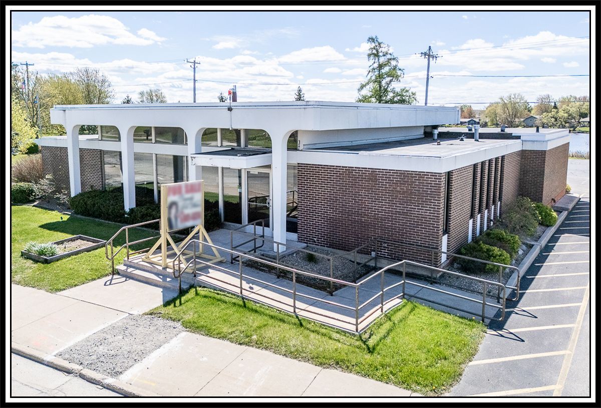 132 E Main St, Hortonville, WI for Sale