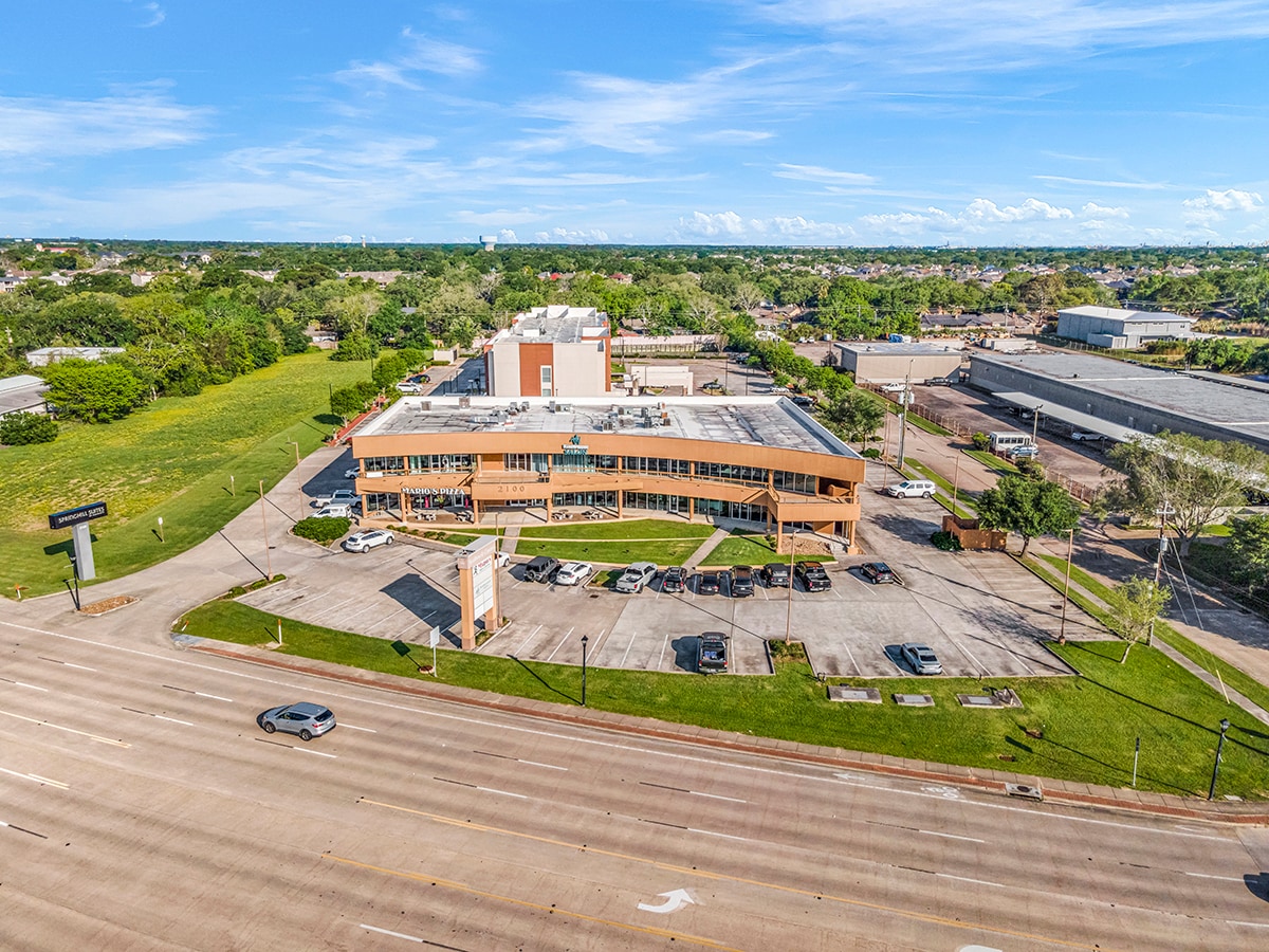 2100 E Nasa Pky, Seabrook, TX for Sale