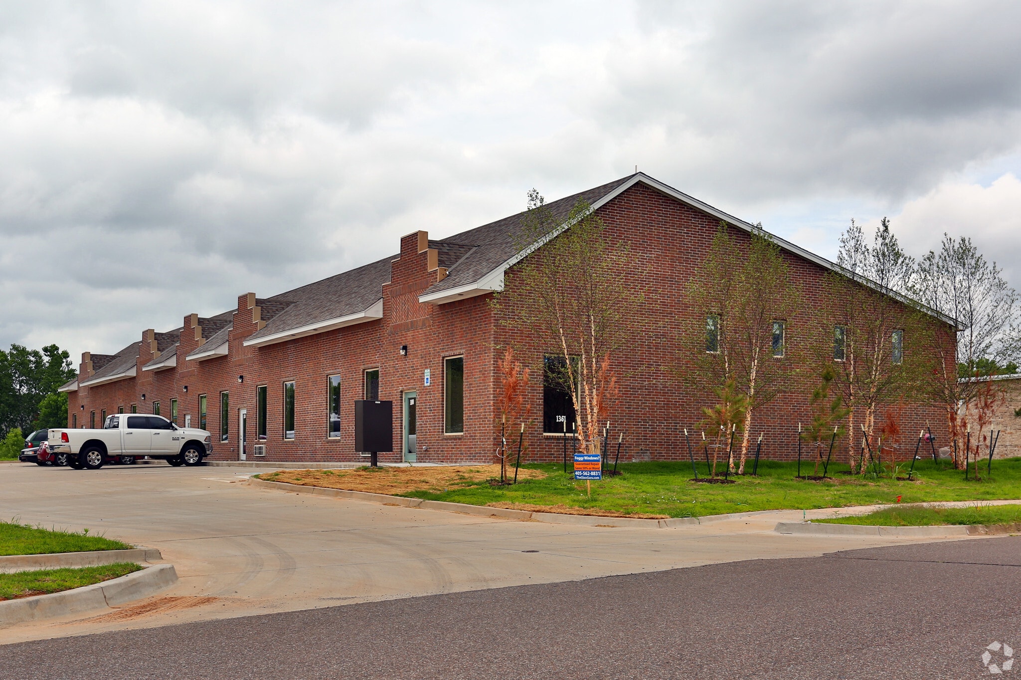 1361 N Fretz Dr, Edmond, OK for Rent