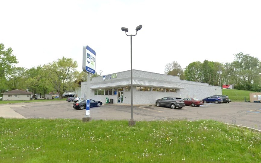 117 S Main St, Fredericktown, OH for Sale