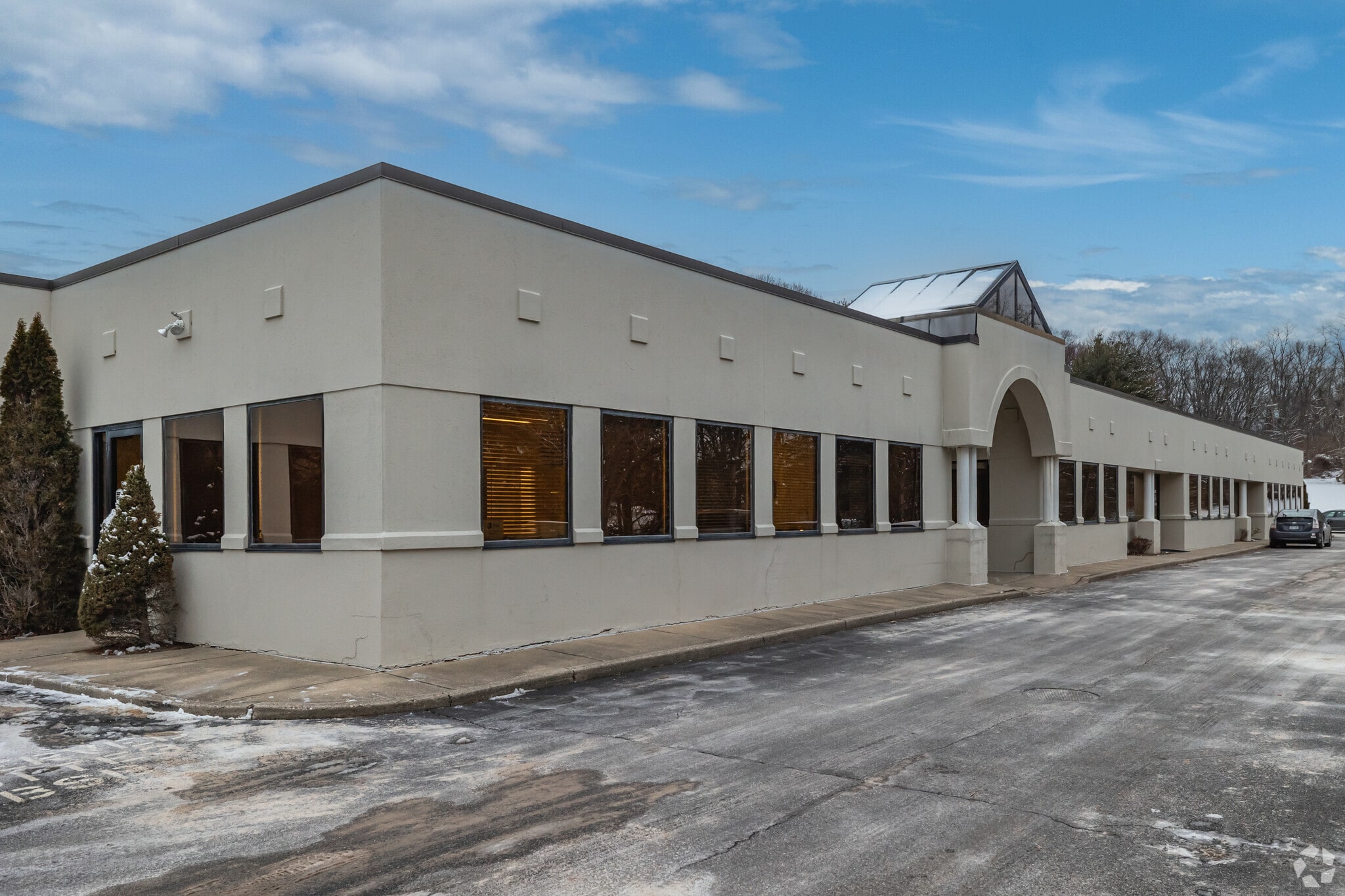 201 Moreland Rd, Hauppauge, NY for Rent