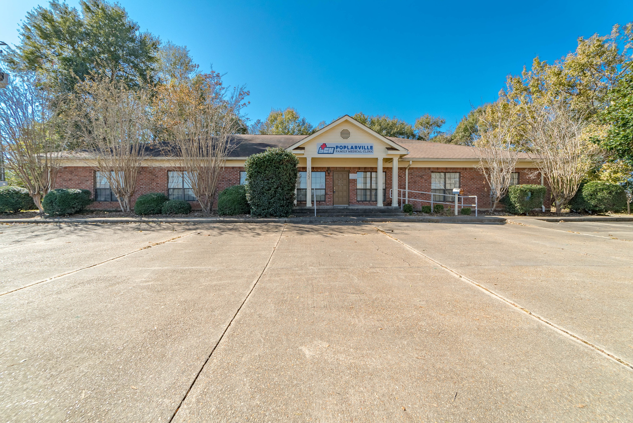 1222 S Main St, Poplarville, MS for Sale