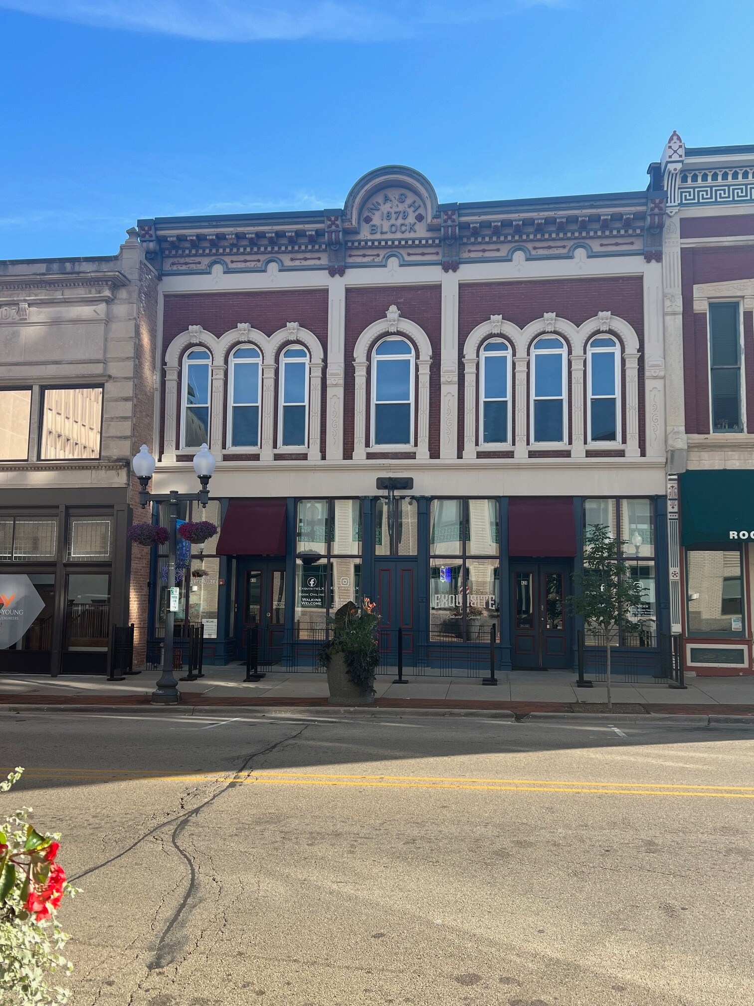 420 E State St, Rockford, IL for Rent