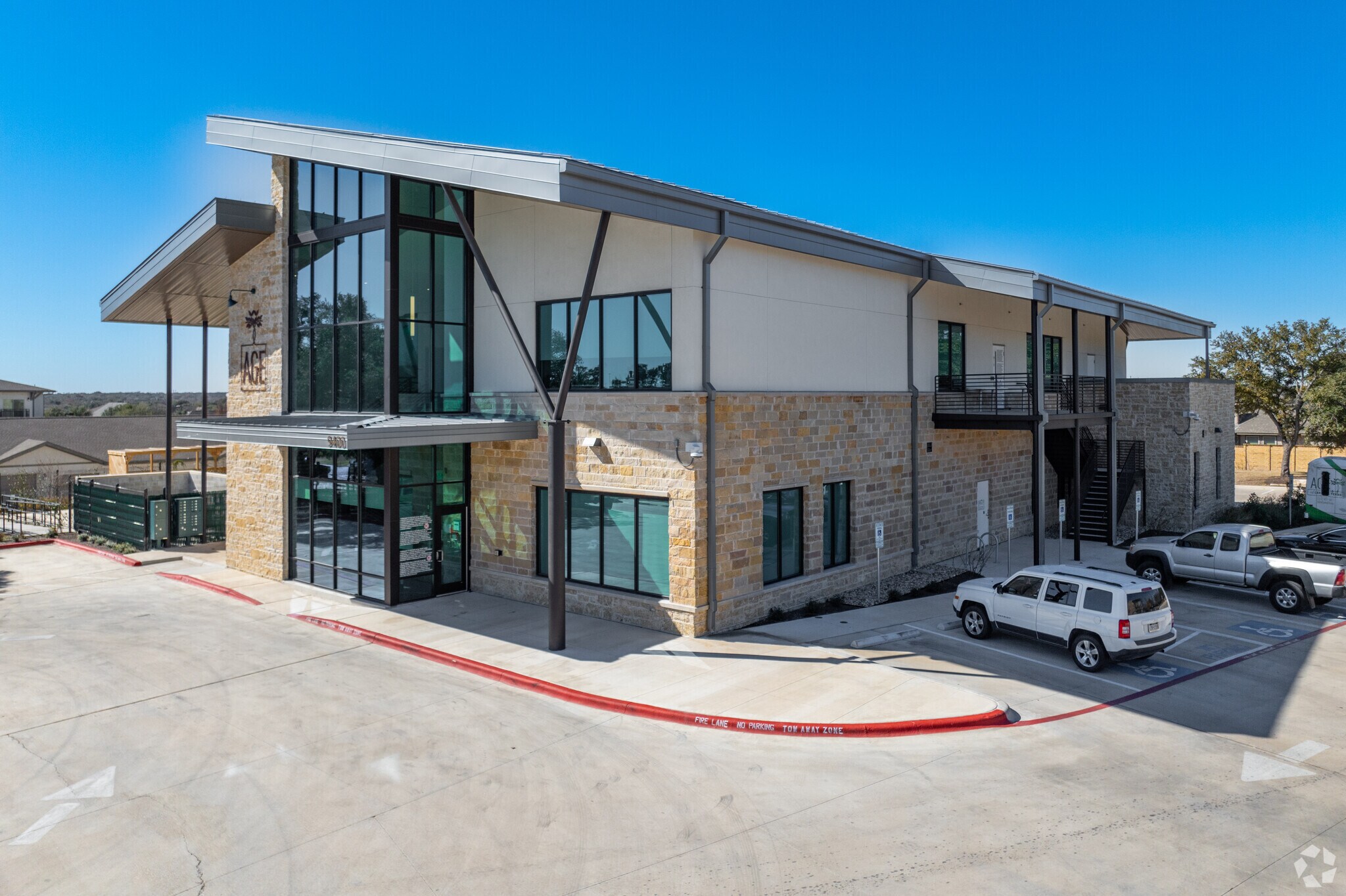 9400 Alice Mae Ln, Austin, TX for Rent