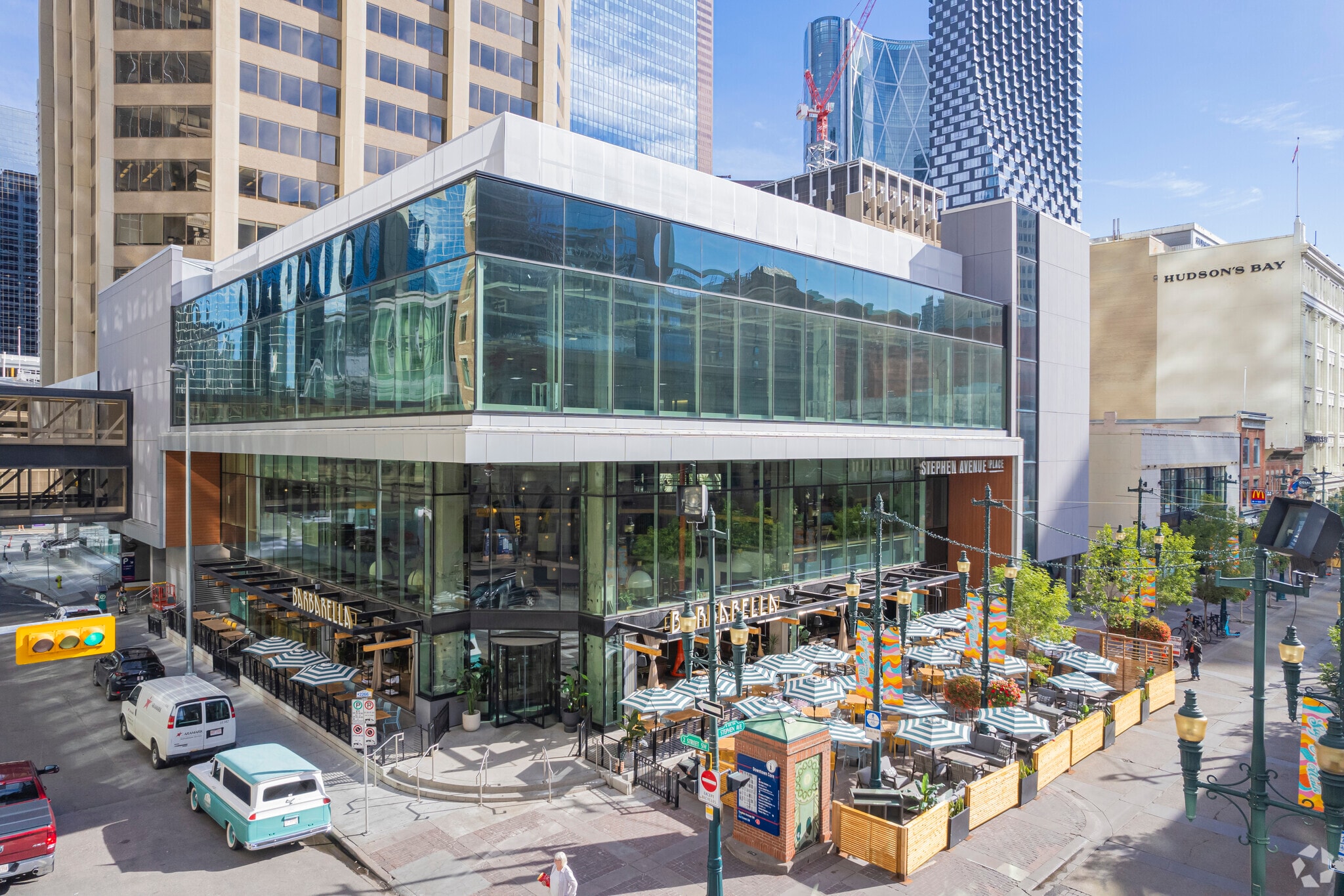 700 2 St SW, Calgary, AB for Rent