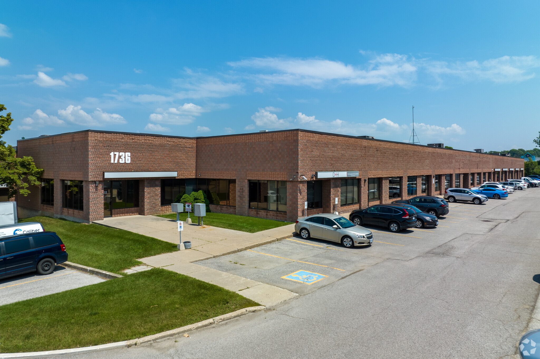 1734-1736 Orangebrook Ct, Pickering, ON for Rent