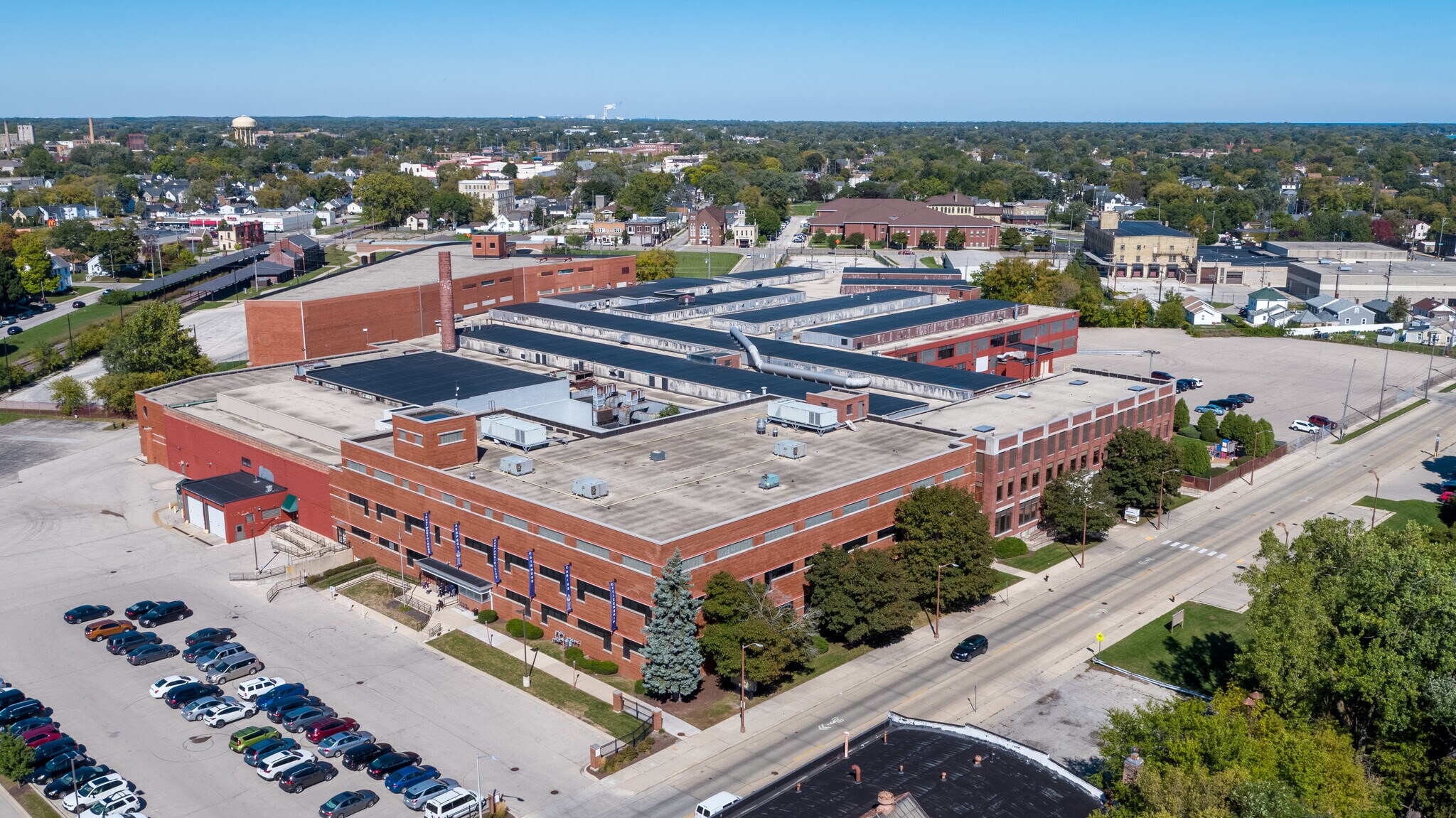1220 Mound Ave, Racine, WI for Rent
