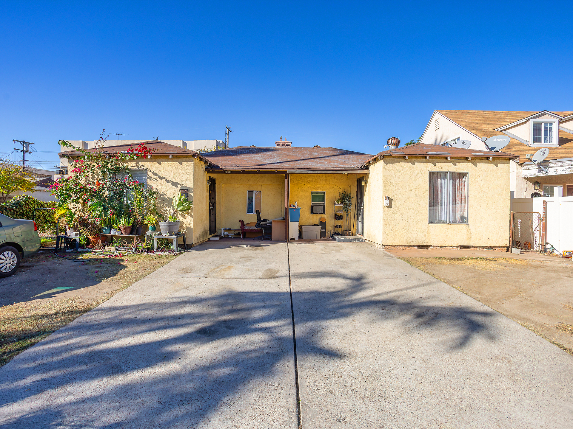 2313 N Niagara St, Burbank, CA for Sale