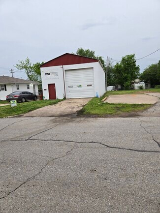 Sapulpa, OK Flex - 16 S Independence St