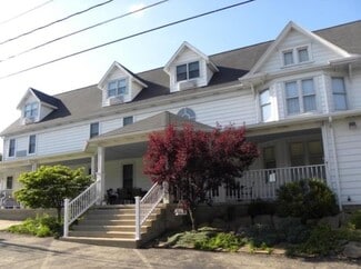 Perryopolis, PA Hospitality - 301 Liberty St