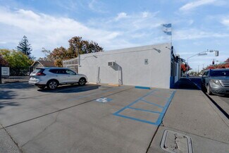 Sacramento, CA undefined - 910 Grand Ave