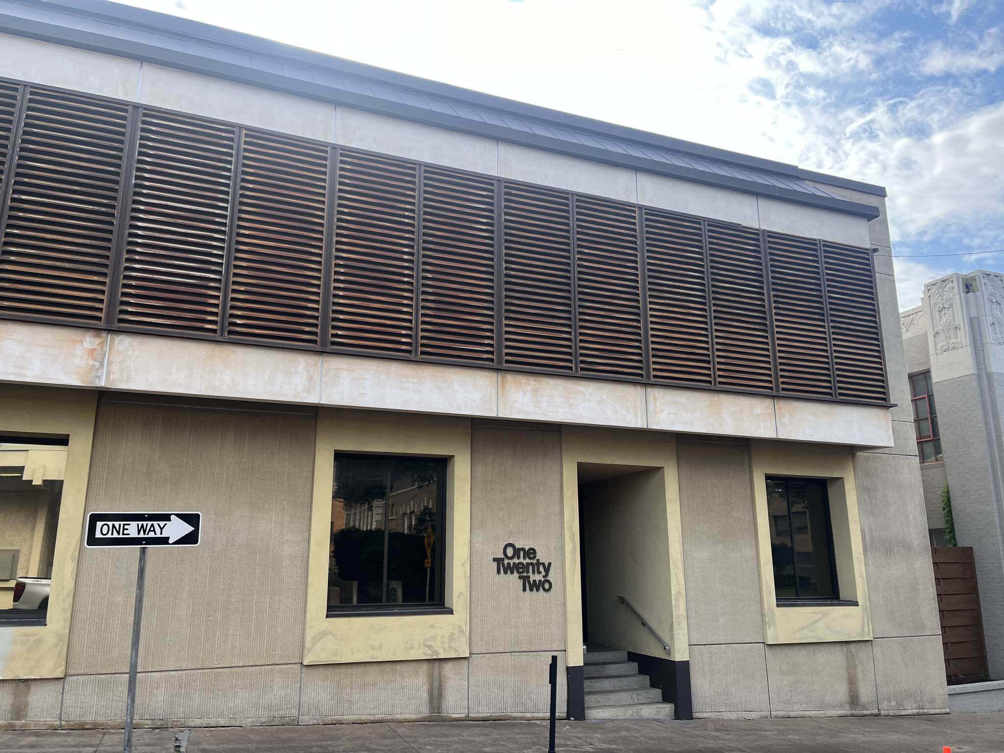 120-122 S College Ave, Tyler, TX for Rent