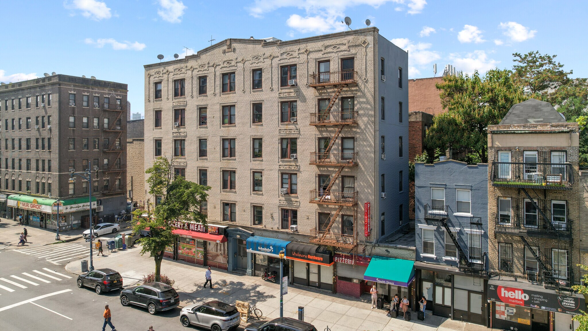 324-326 Roebling St, Brooklyn, NY for Sale