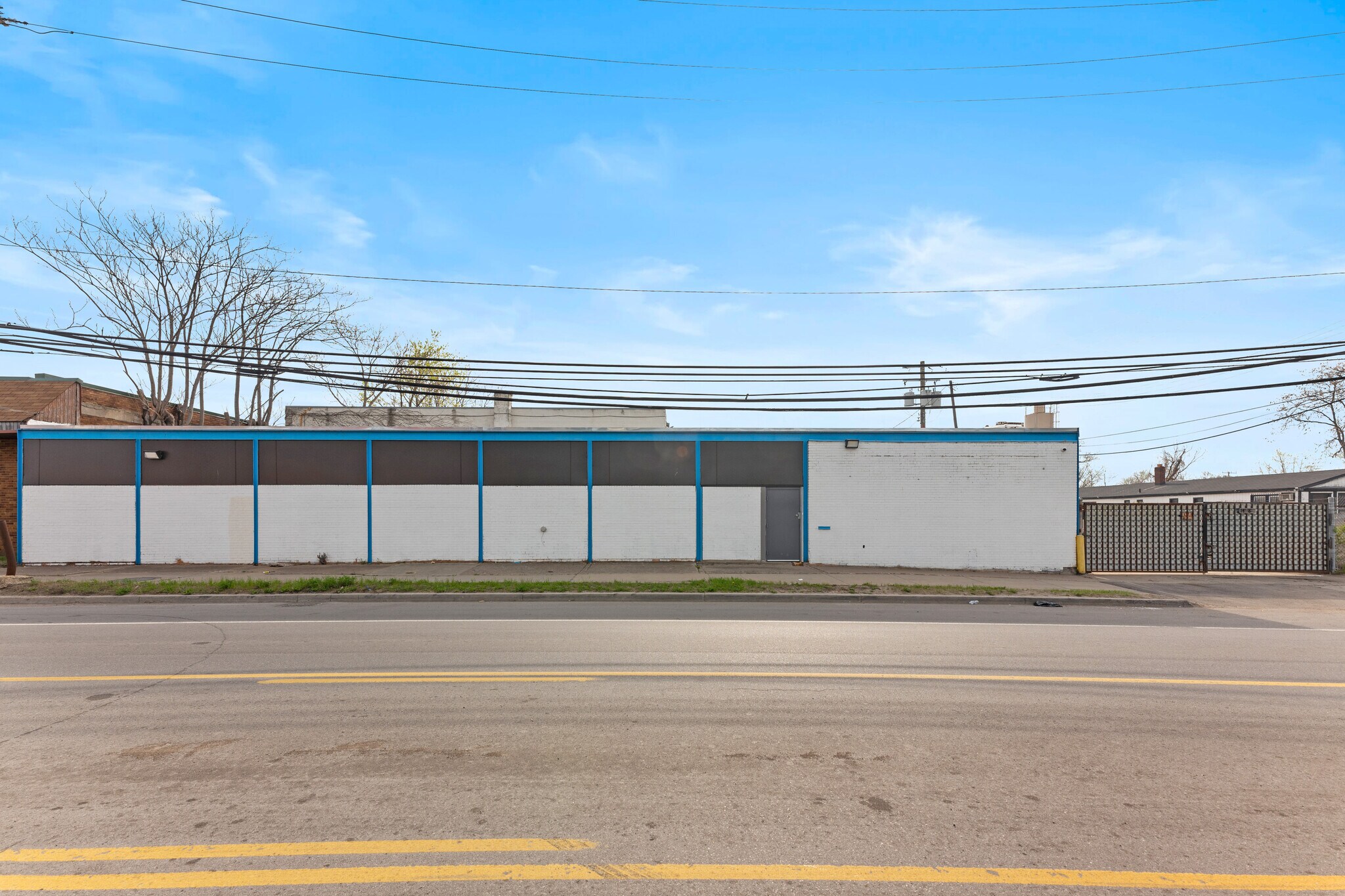 14286 Meyers Rd, Detroit, MI for Sale